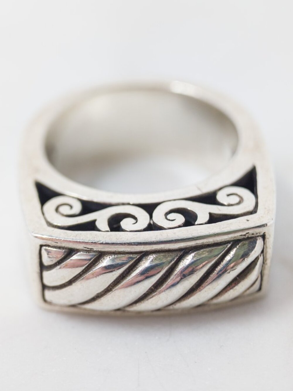 Brighton 925 Sterling Silver Cable Frame Ring with Heart Detail, Sz 6